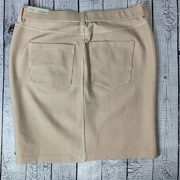 LIVERPOOL Glider Pencil Skirt - Picture 2 of 6